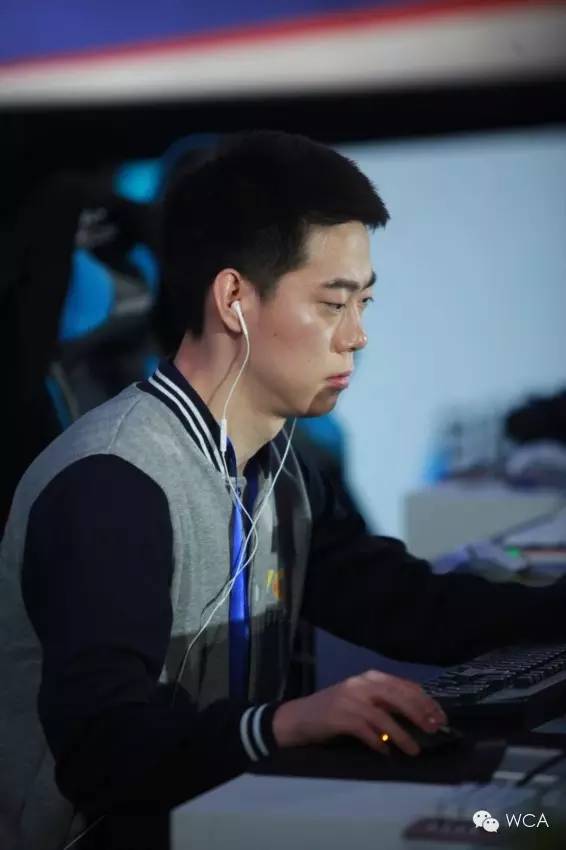 盘点丨WCA2015全球总决赛Moon的首次复出与惜败-第2张图片-ZBLOG