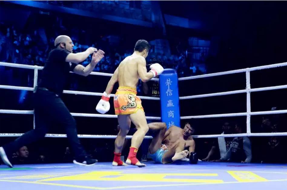 瑞士铁拳出战FF格斗联赛 叫板中国铁血少侠-第1张图片-ZBLOG