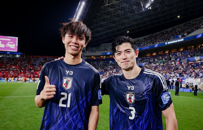 日本足球10亿先生！20岁天才后卫登陆热刺！仅用3年从高中到英超-第6张图片-ZBLOG